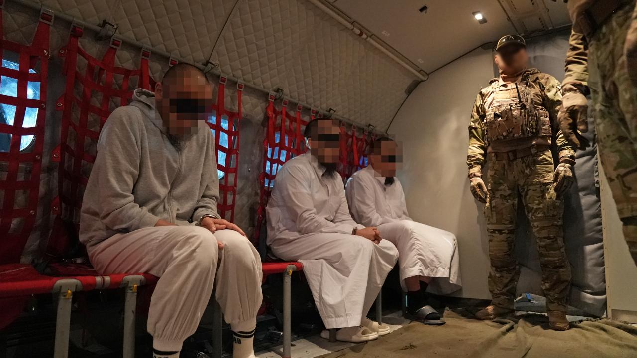 Terrorıstik qylmys jasady degen kúdikpen shetelden 4 azamat elge qaıtaryldy