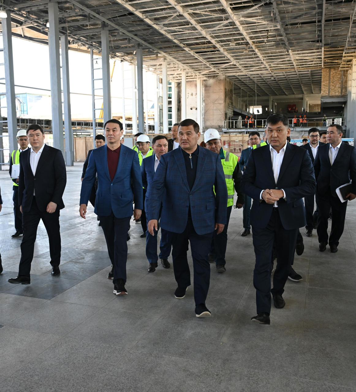 Nálibaev Almaty-1 vokzalyn aralady