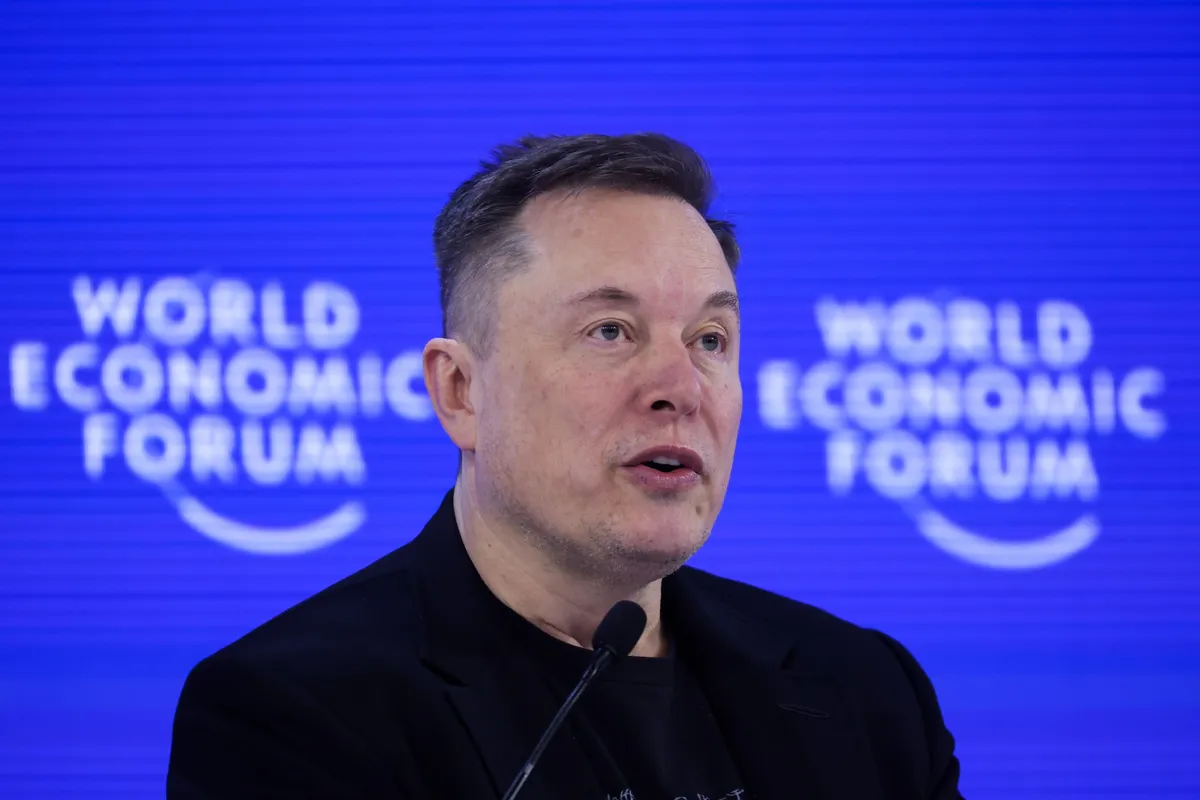 Ilon Masktyń jańa maqsaty: Marsta 1 mıllıon adam turatyn kolonııa qurý