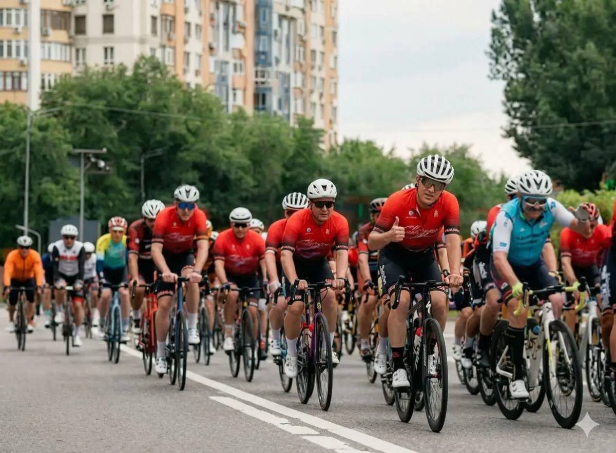 Almatyda alǵash ret túngi velosherýi ótedi