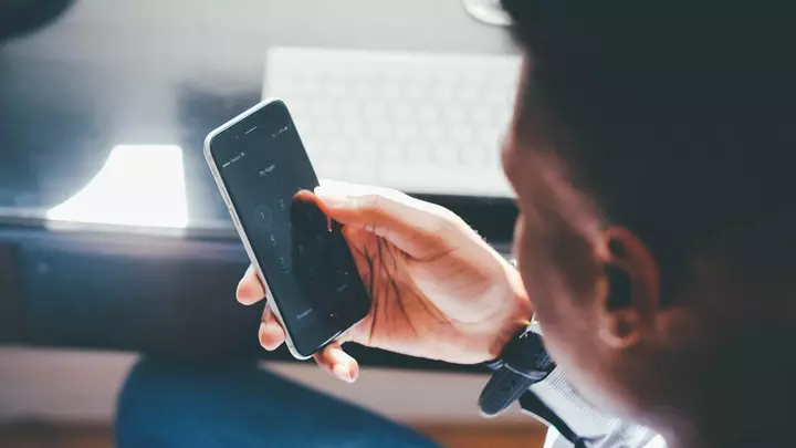 Telefonǵa túsetin qysqa qońyraýlarǵa tıym salynady