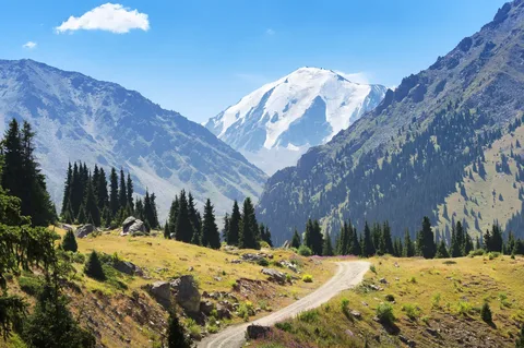 Mınıstr: Almaty Superski naqty erejeleri bar qoǵamdyq ınfraqurylym retinde damýy tıis