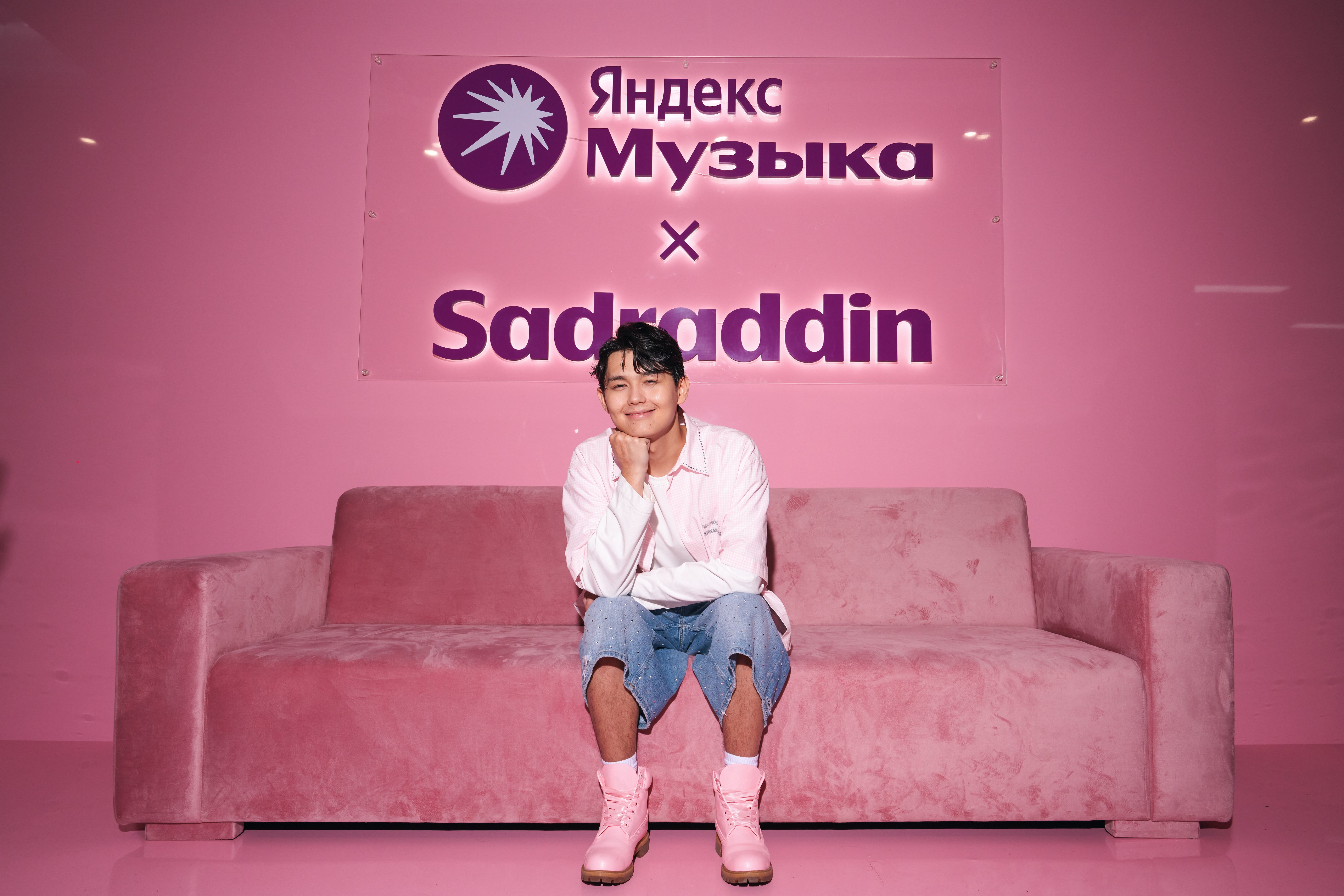 Sadraddin «ZEIIN» albomyn erekshe formatta usyndy