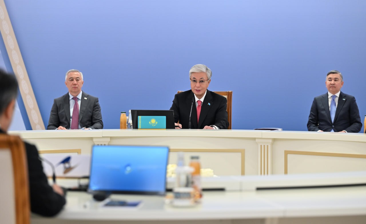 Prezıdent EAEO-nyń syrtqy saýda-ekonomıkalyq áleýetin iske asyrý mańyzyn aıtty