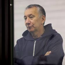 Nııazov túrmeden bosatyldy: Japarov keshirim jasady