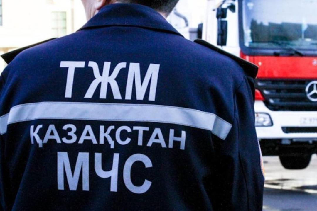 Elordada jasóspirim qyz toǵyzynshy qabattan sekirmek bolǵan