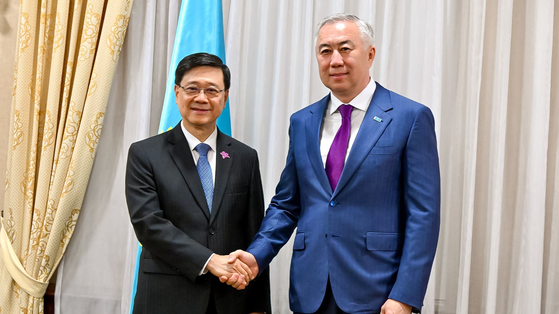 Qazaqstan Gonkongqa quny 100 mlrd dollardan asatyn jobalardy usyndy