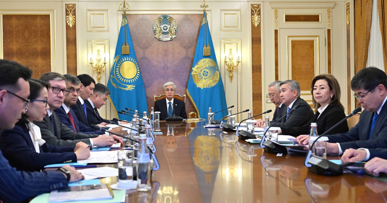 Memleket basshysy Qazaqstan Ulttyq bankiniń esebin qabyldady