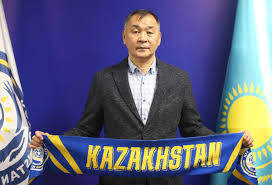 QFF málimdeme jasady: Talǵat Baısýfınov ulttyq quramadan kete me?