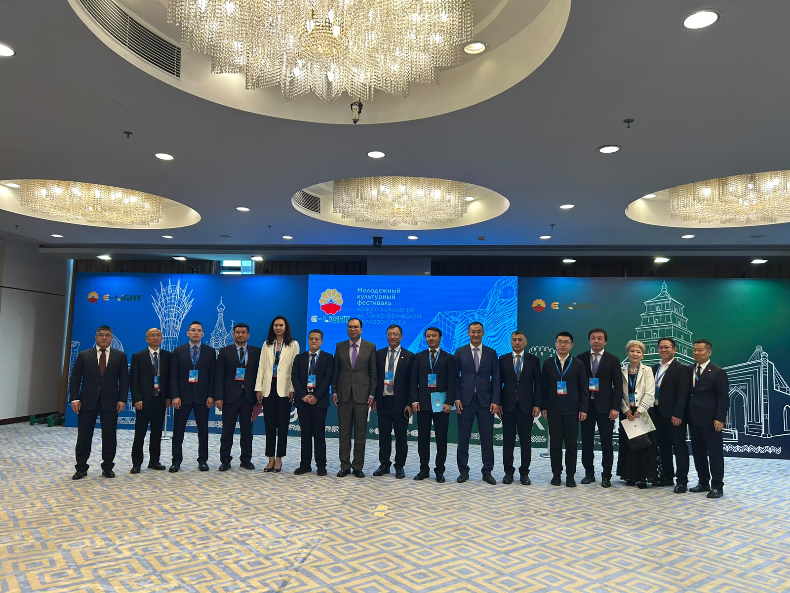 Astanada Qytaı men Ortalyq Azııa jastaryn biriktirgen E-LIGHT 2026 festıvali ótti