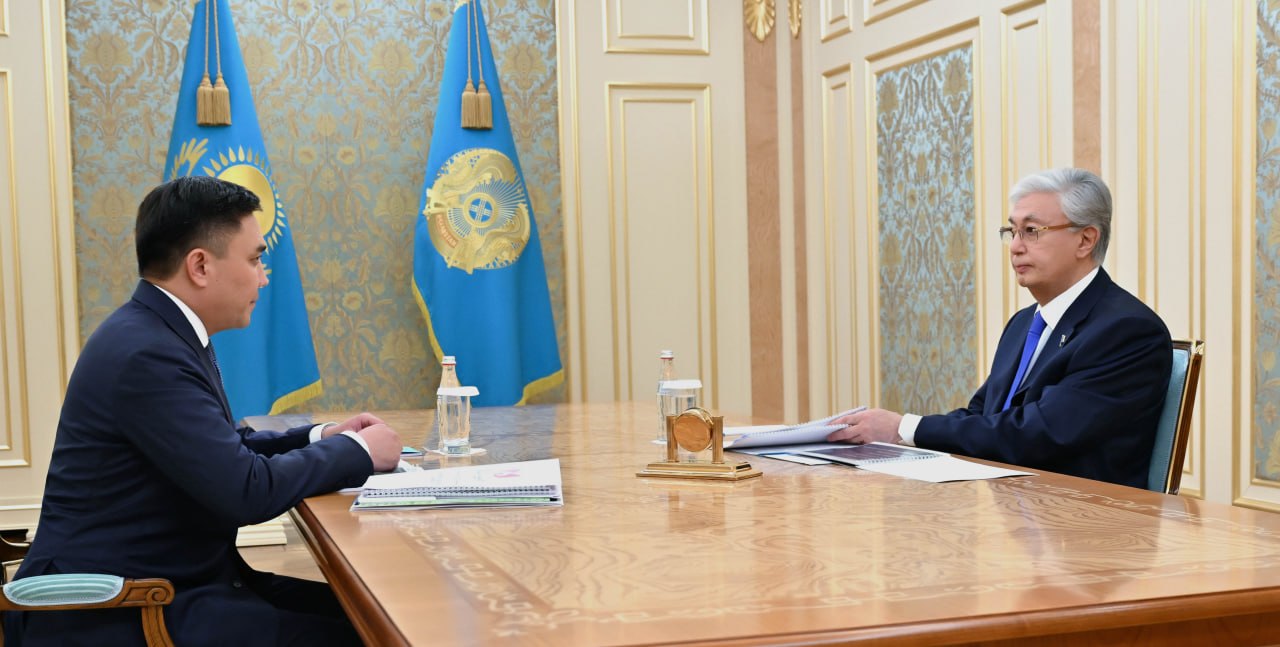 Memleket basshysy Shymkent qalasynyń ákimi Ǵabıt Syzdyqbekovti qabyldady